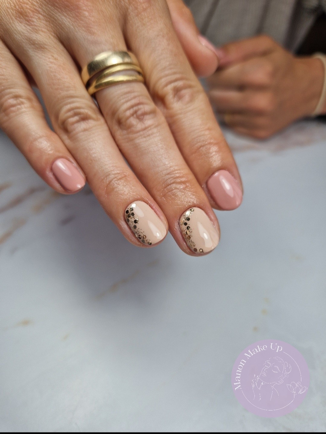 pose semi + paillettes