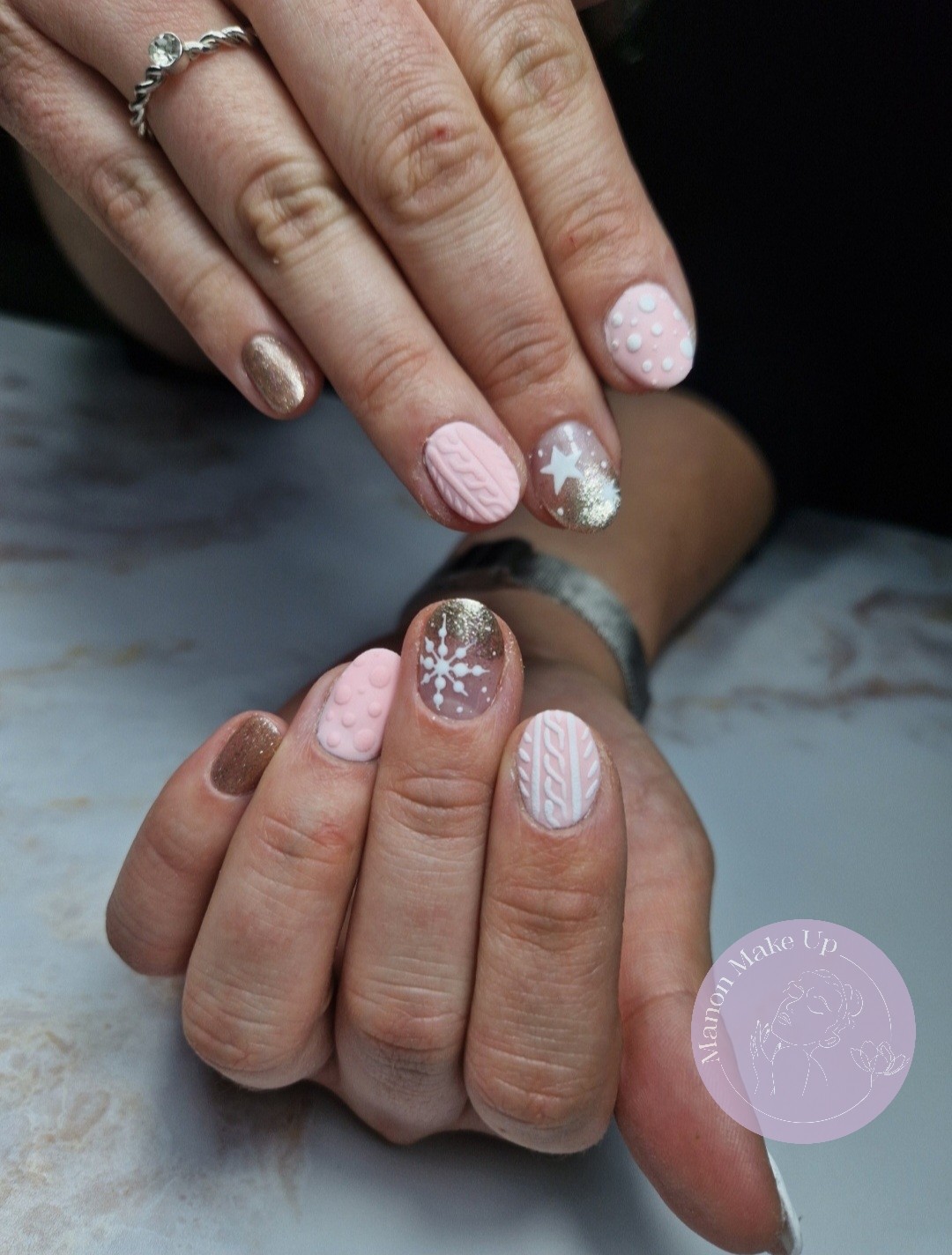pose semi + nail art
